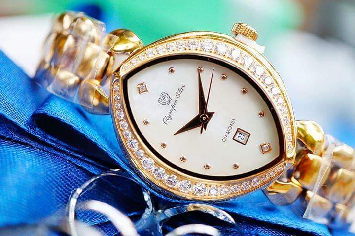 MUA ĐỒNG HỒ OLYMPIA CHÍNH HÃNG Ở ĐÂU?